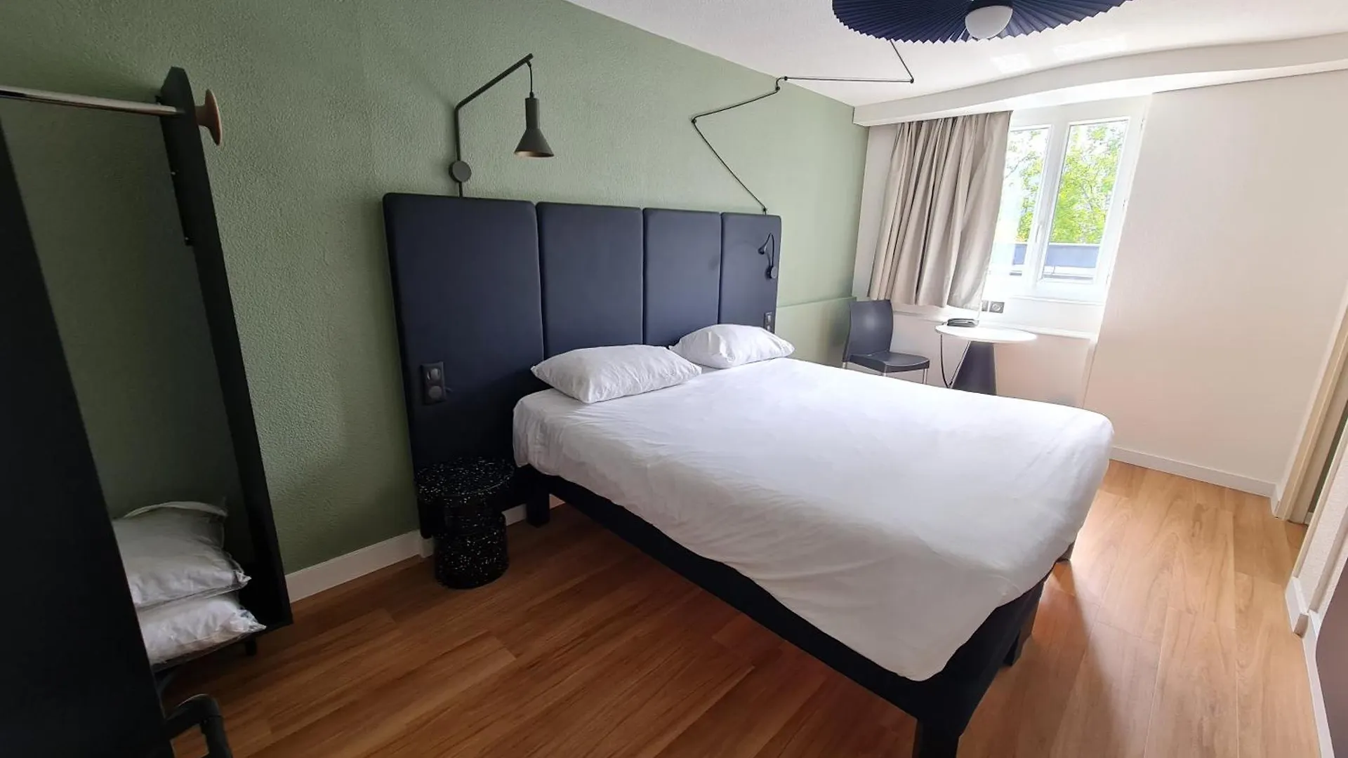 Ibis Vannes 3*,  Fransa