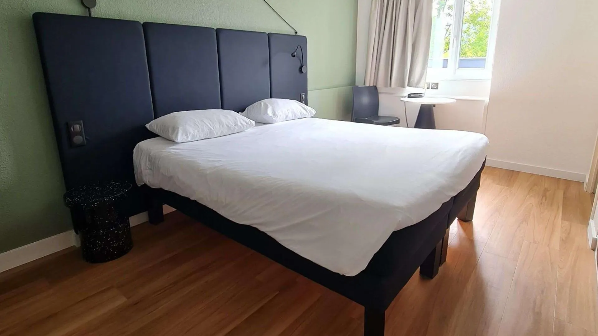 *** Hotel ibis Vannes Frankreich